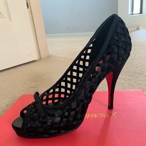 Betsey Johnson Jalia high heals- Size 7
